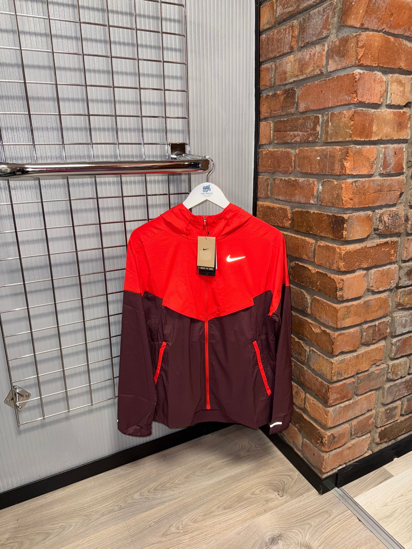 Nike Windrunner Jacket Crimson Red | Beetroot