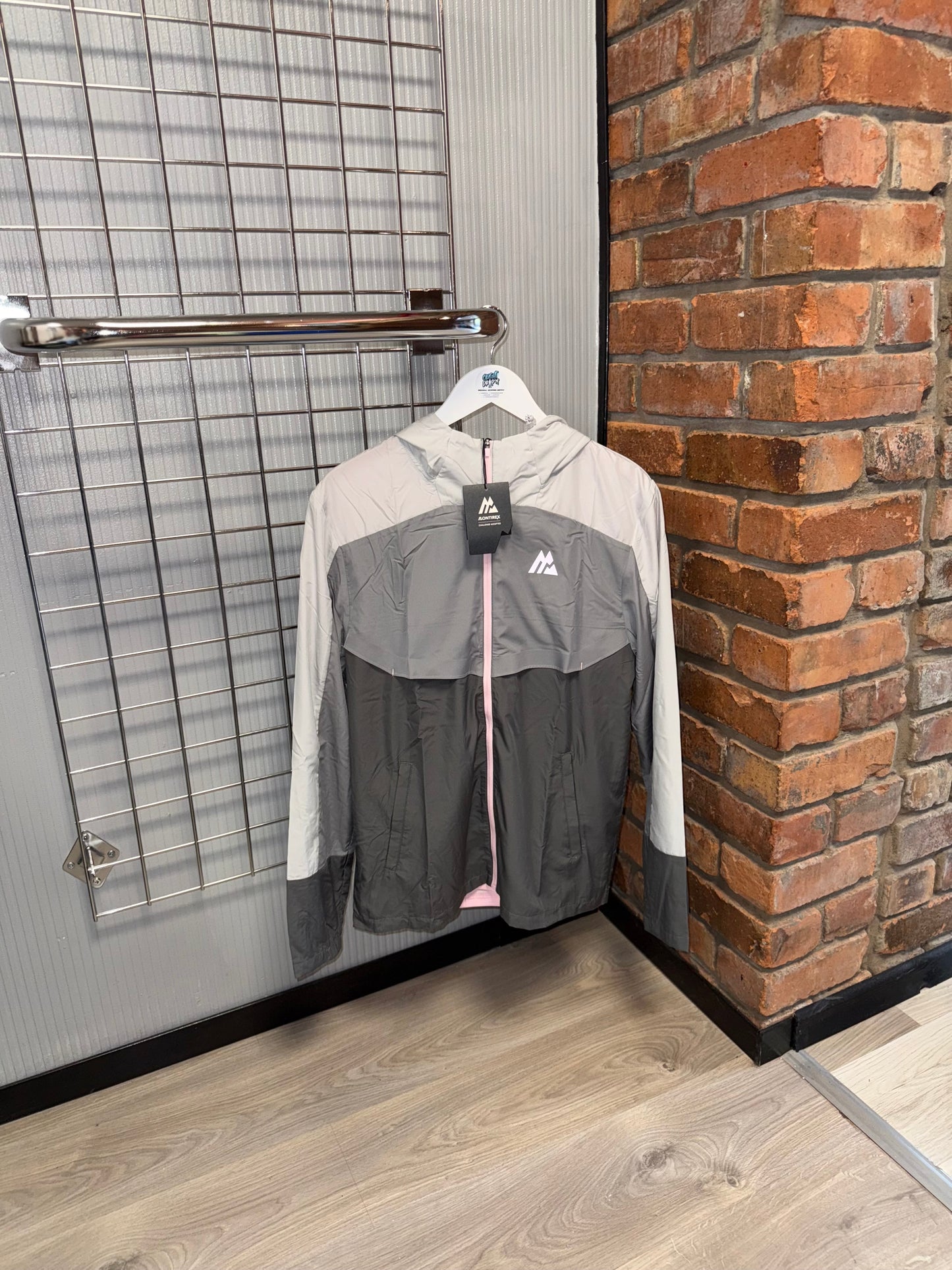 Montirex Breeze Windrunner Jacket Iron Grey, Pink Foam