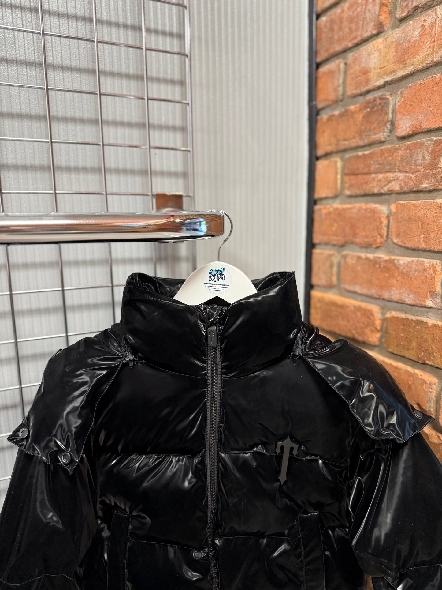 Womens Trapstar Irongate Cropped Shiny Black Puffer Coat