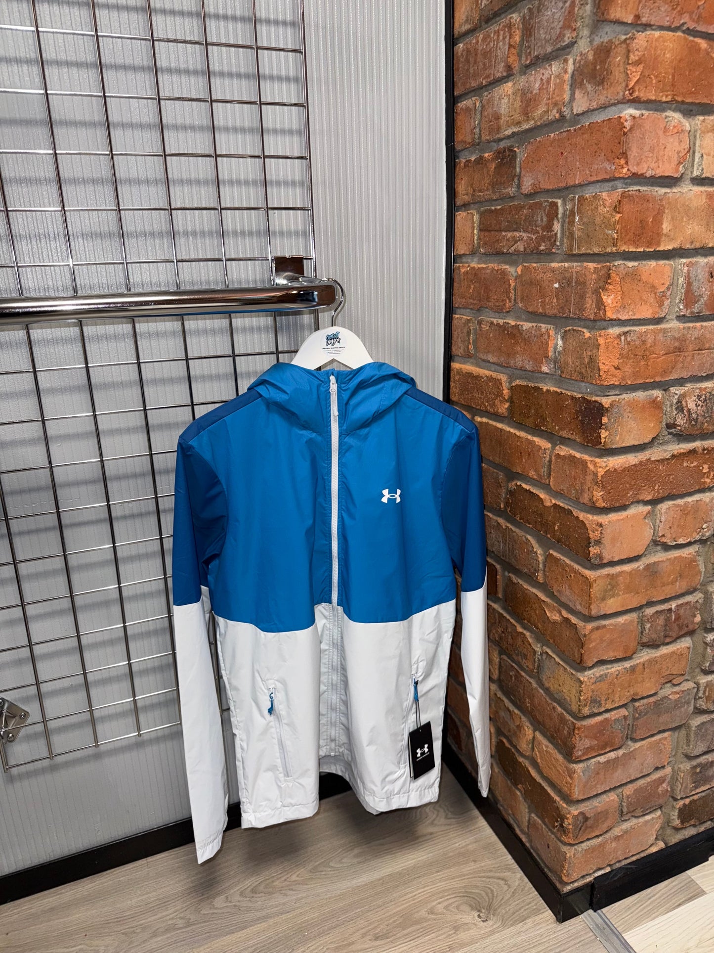 Under Armour Old Season Windrunner Jacket Blue | White