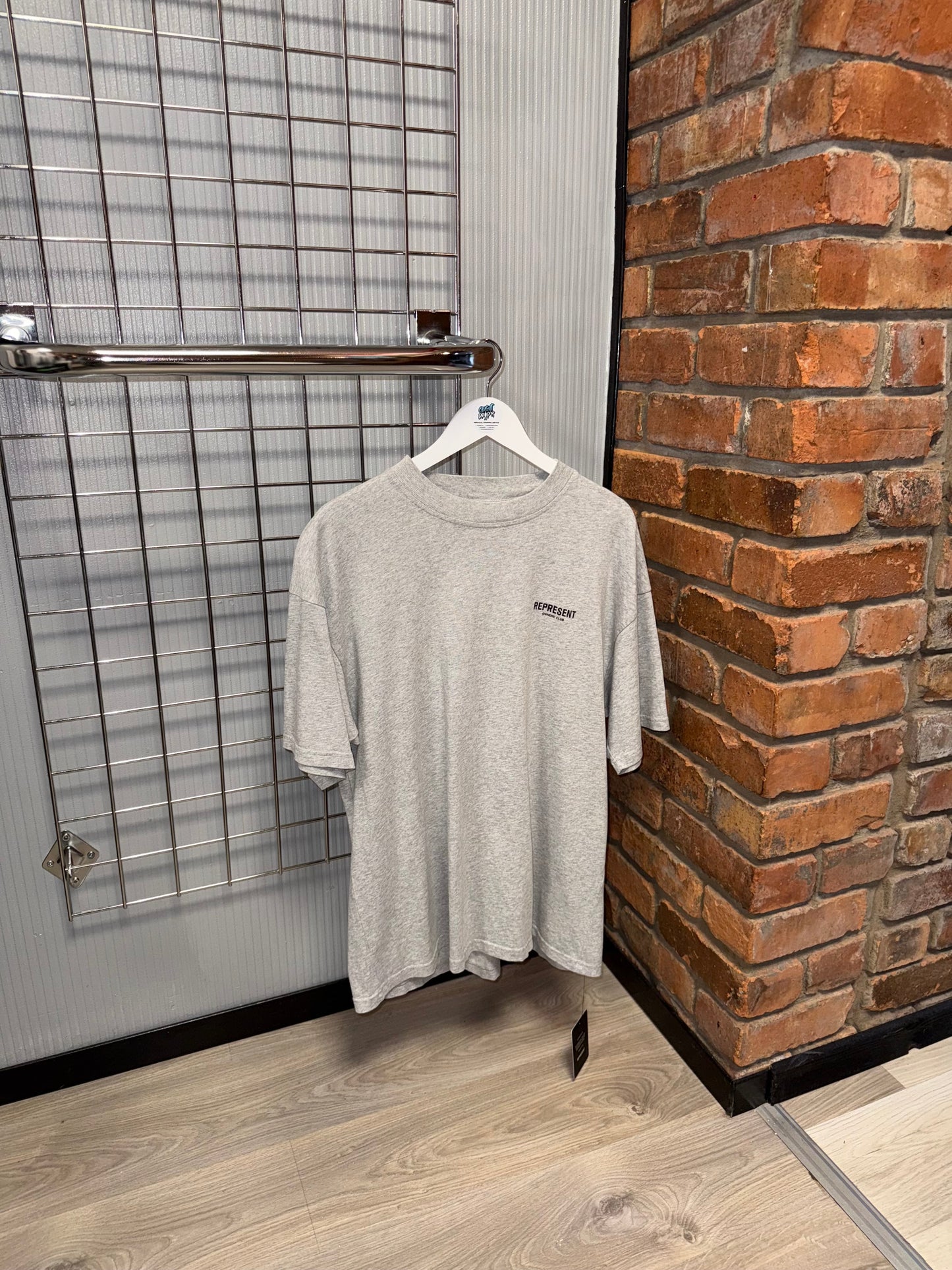 Represent Owners Club Ash Grey Tee