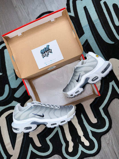 Nike Air Max Plus TN White | Smoke Grey Womens 2023