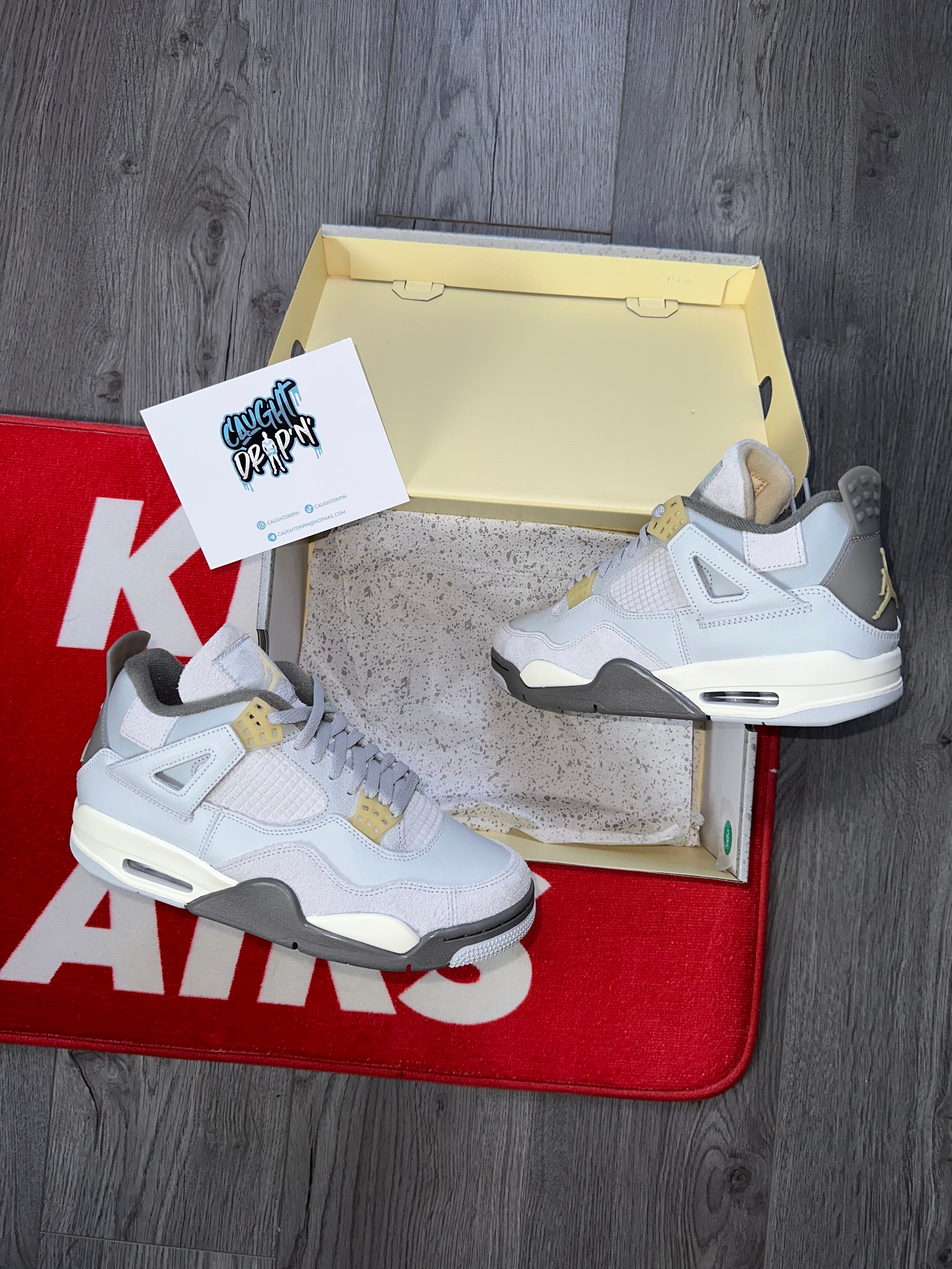 Selected Variant Image