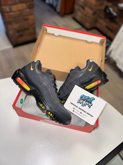 Nike Air Max 95’s Anthracite | Safety Orange 2023