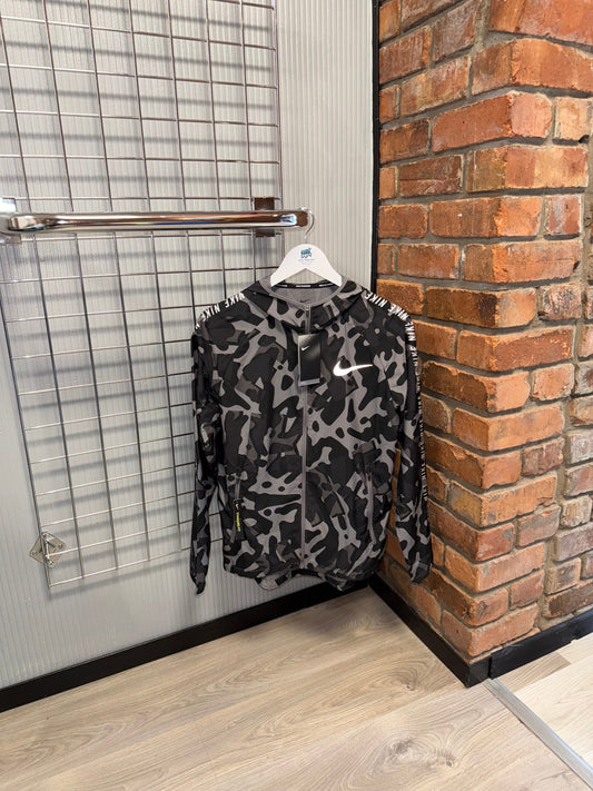Nike Old Season Grey Camo Windrunner Jacket (2016 Exclusive)