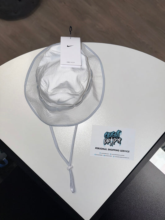 Nike APEX Bucket Hat White