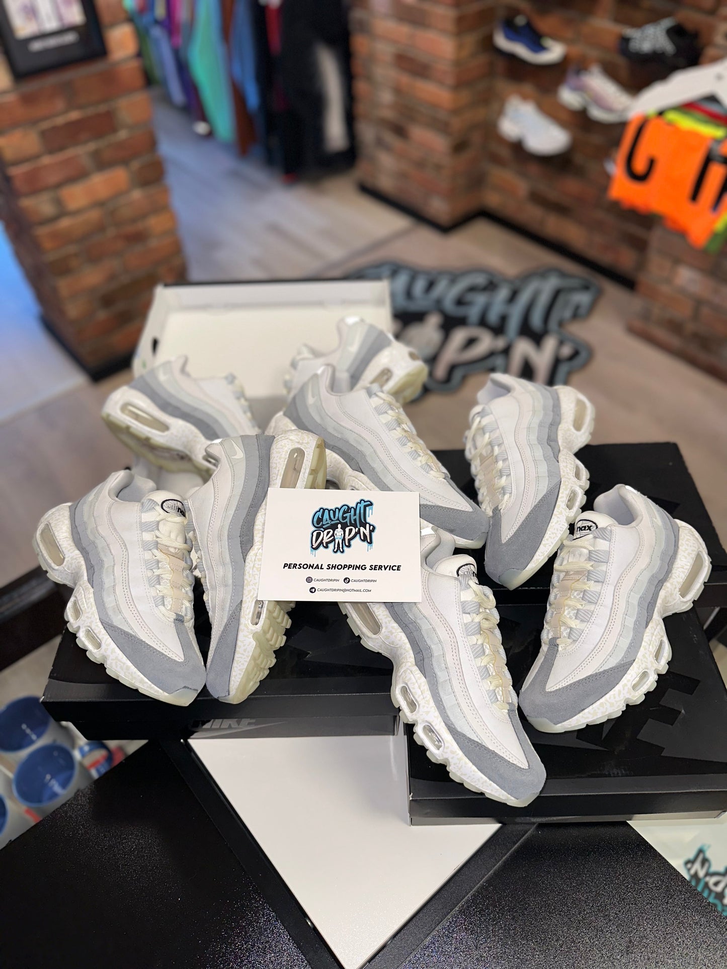 Nike Air Max 95’s Light Bone | Green Glow In The Dark 2022