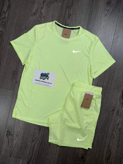 Nike Barely Volt Miler Set