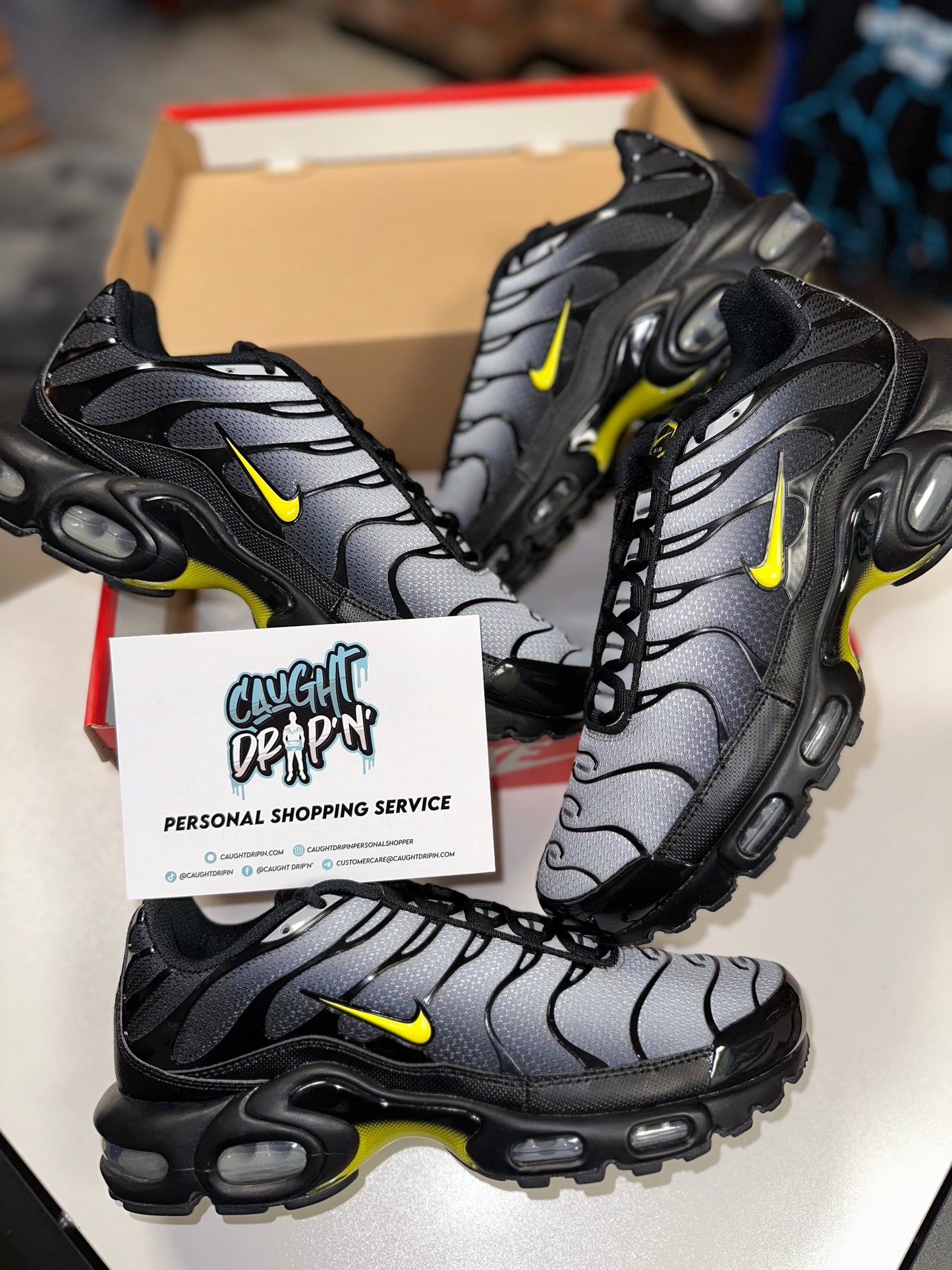 Nike Air Max Plus TN Black Smoke | Opti Yellow 2024