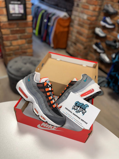 Nike Air Max 95’s Black Speckled Orange 2018