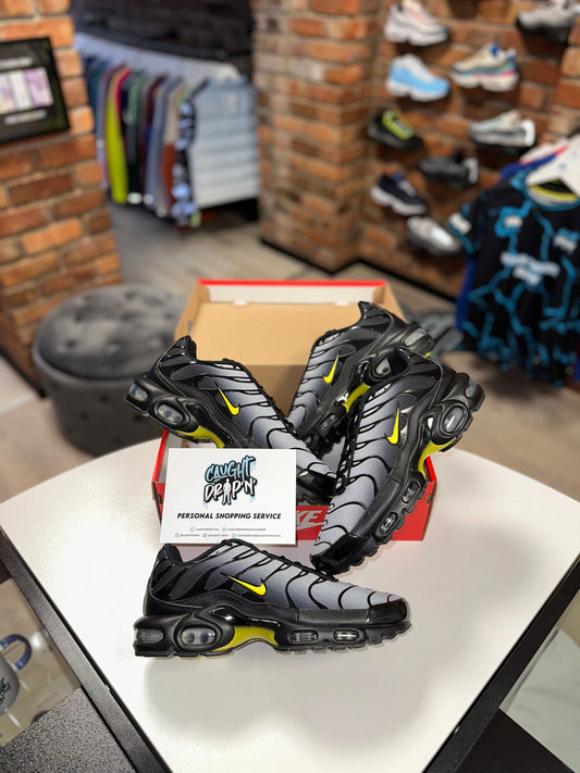 Nike Air Max Plus TN Black Smoke | Opti Yellow 2024