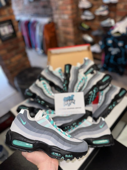 Nike Air Max 95’s Hyper Turquoise 2024