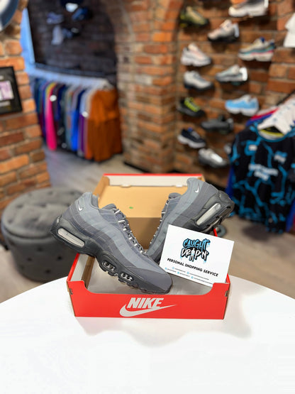 Nike Air Max 95’s Dark Grey Anthracite 2024