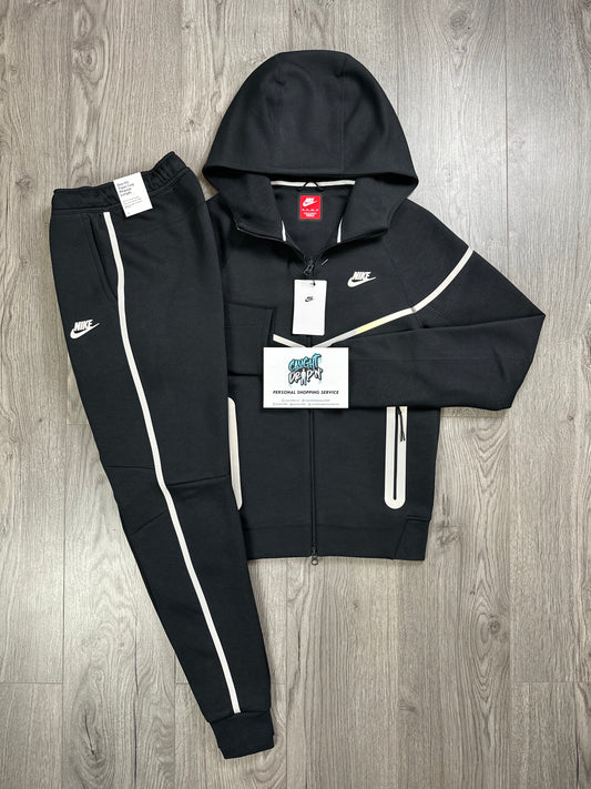 Nike Tech Fleece New Season Black, White Reflective Tracksuit