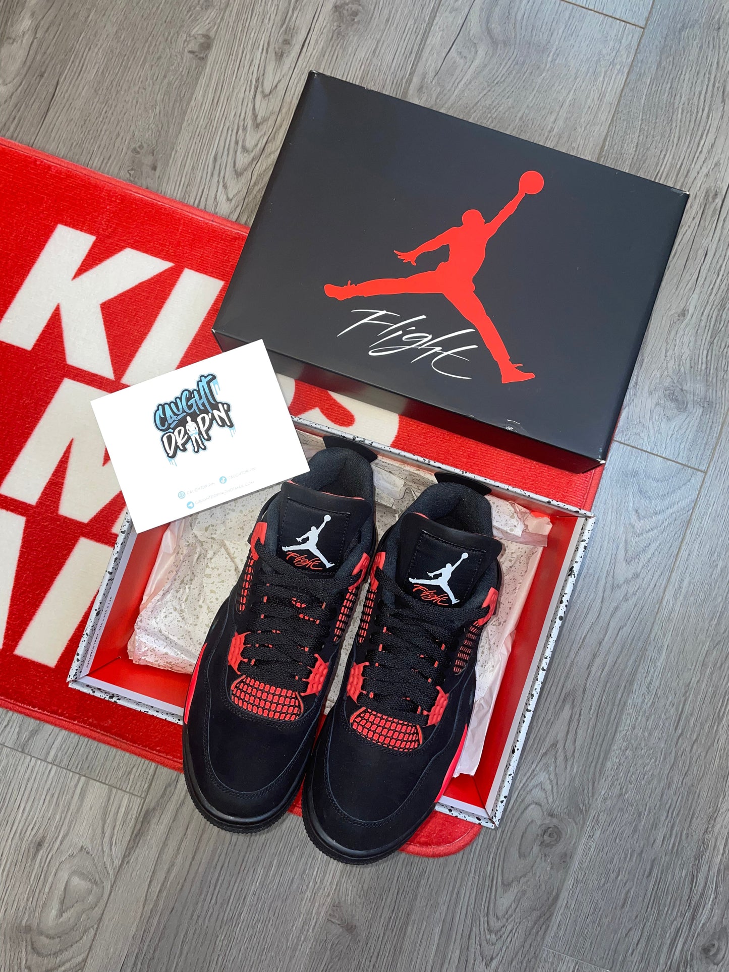 Jordan 4 Red Thunder 2022