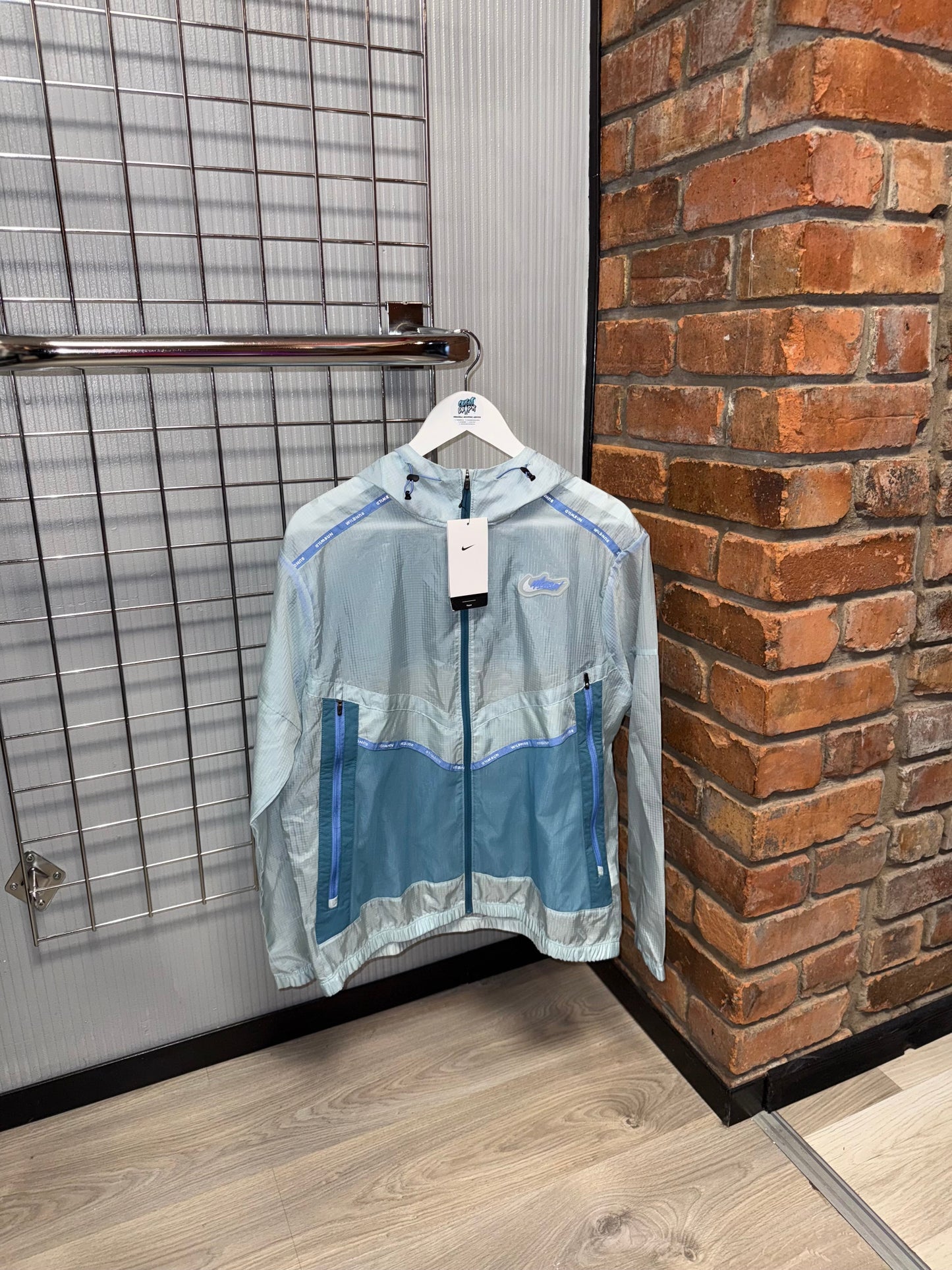 Nike Old Season Wildrun Windrunner Jacket Blue