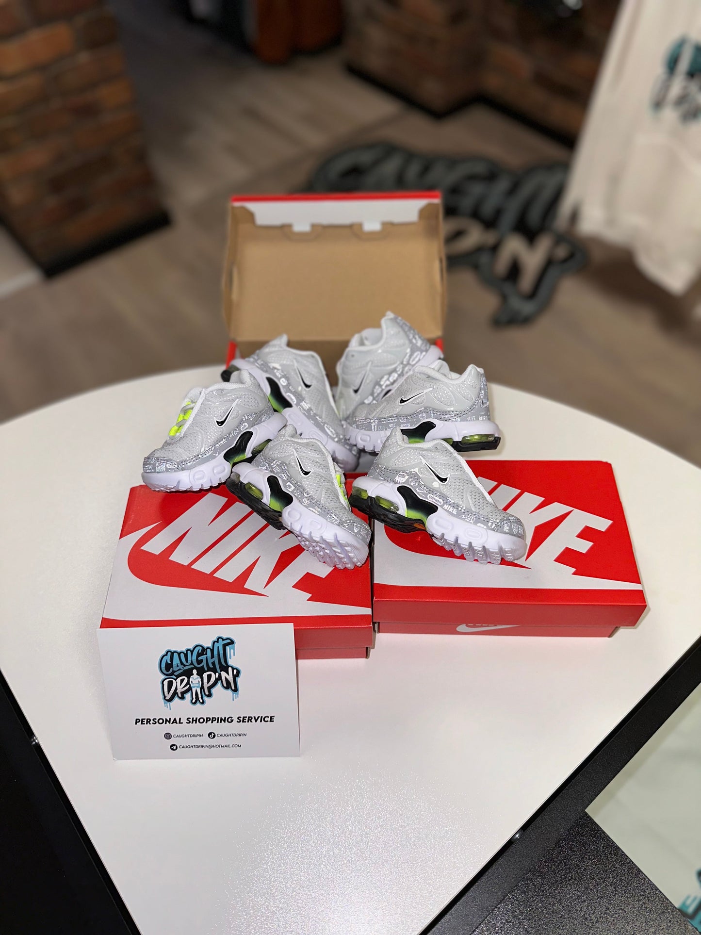 Nike Air Max Plus TN Toddler Wolf Grey | Neon 2023