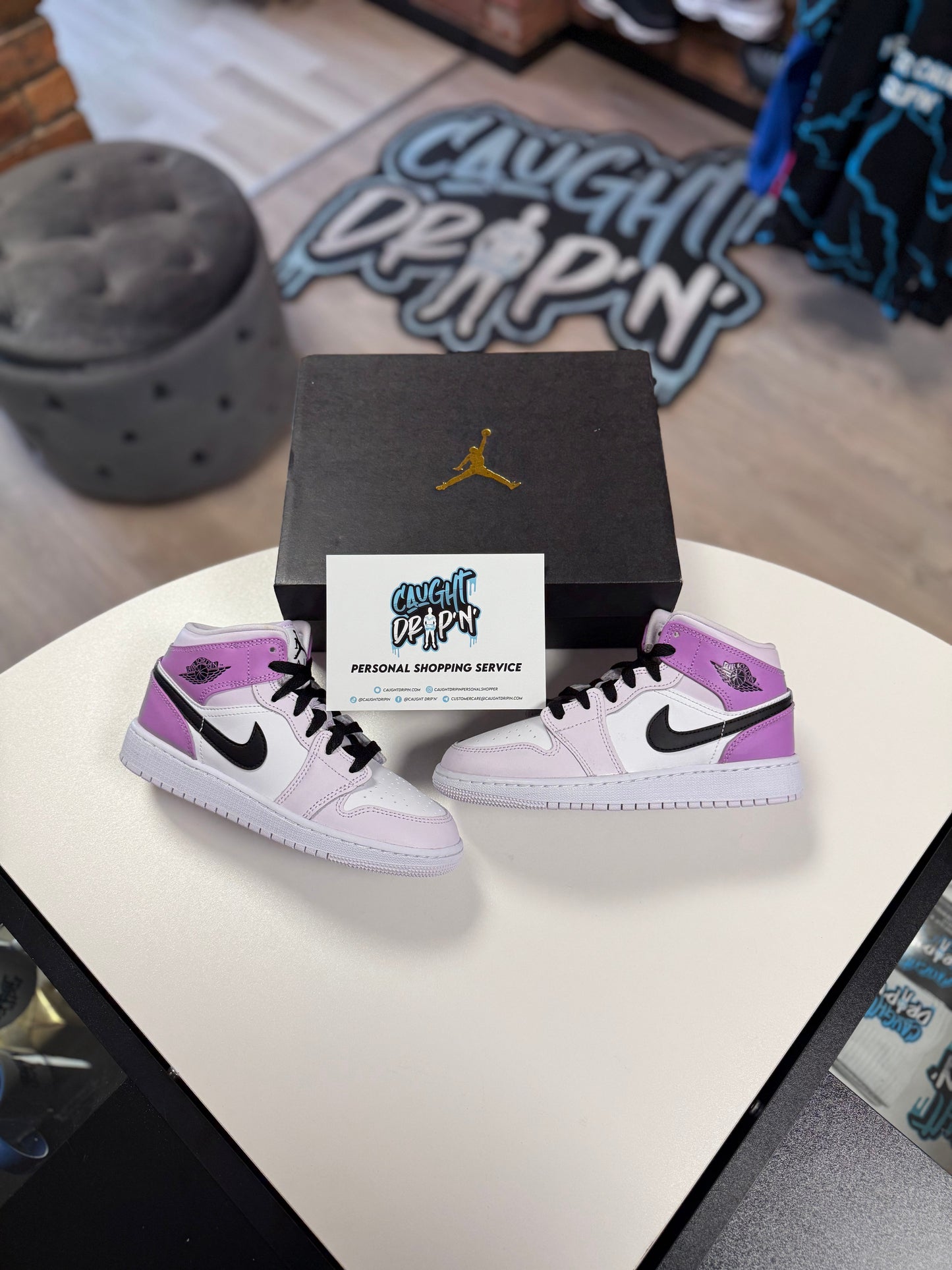 Jordan 1 Mid Barley Grape