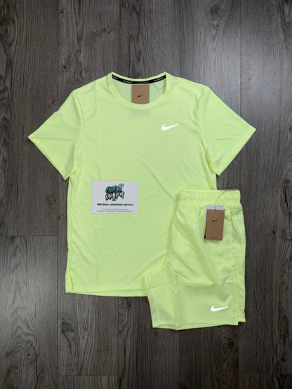 Nike Barely Volt Miler Set