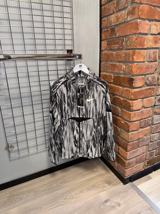 Nike Old Season Black | White Zebra Windrunner Jacket (2018 Exclusive)