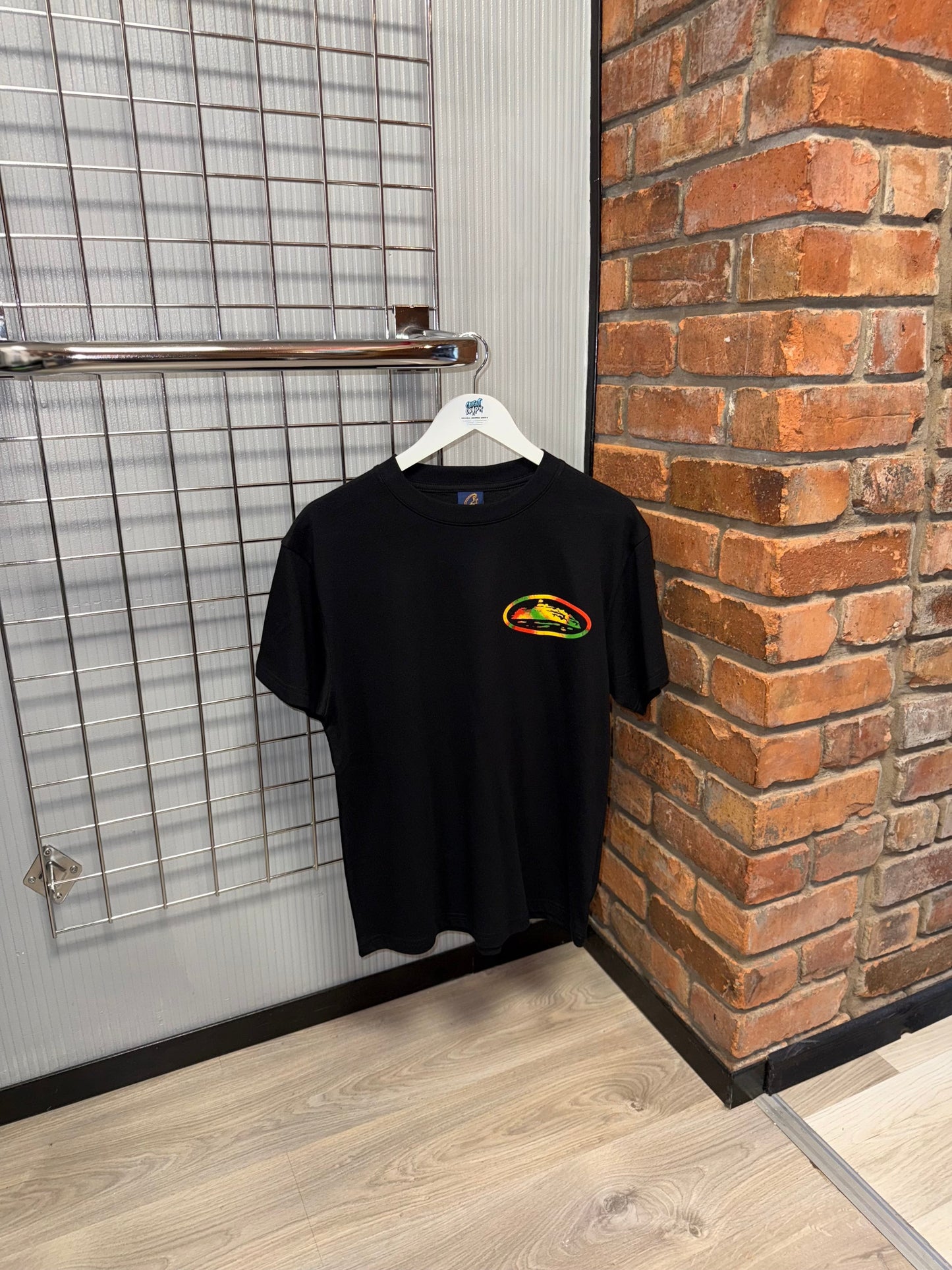 Corteiz OG Islands Black Tee, Multicolour Logo